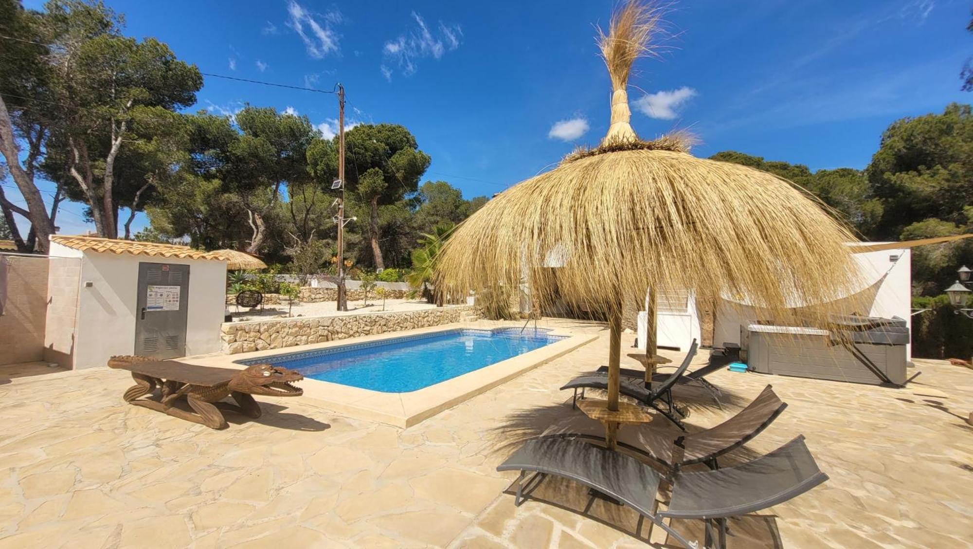 Casa Caledonia - Appartement Dans Villa Avec Jardin Arbore Et Piscine A 500 M De La Mer Benissa Exterior photo