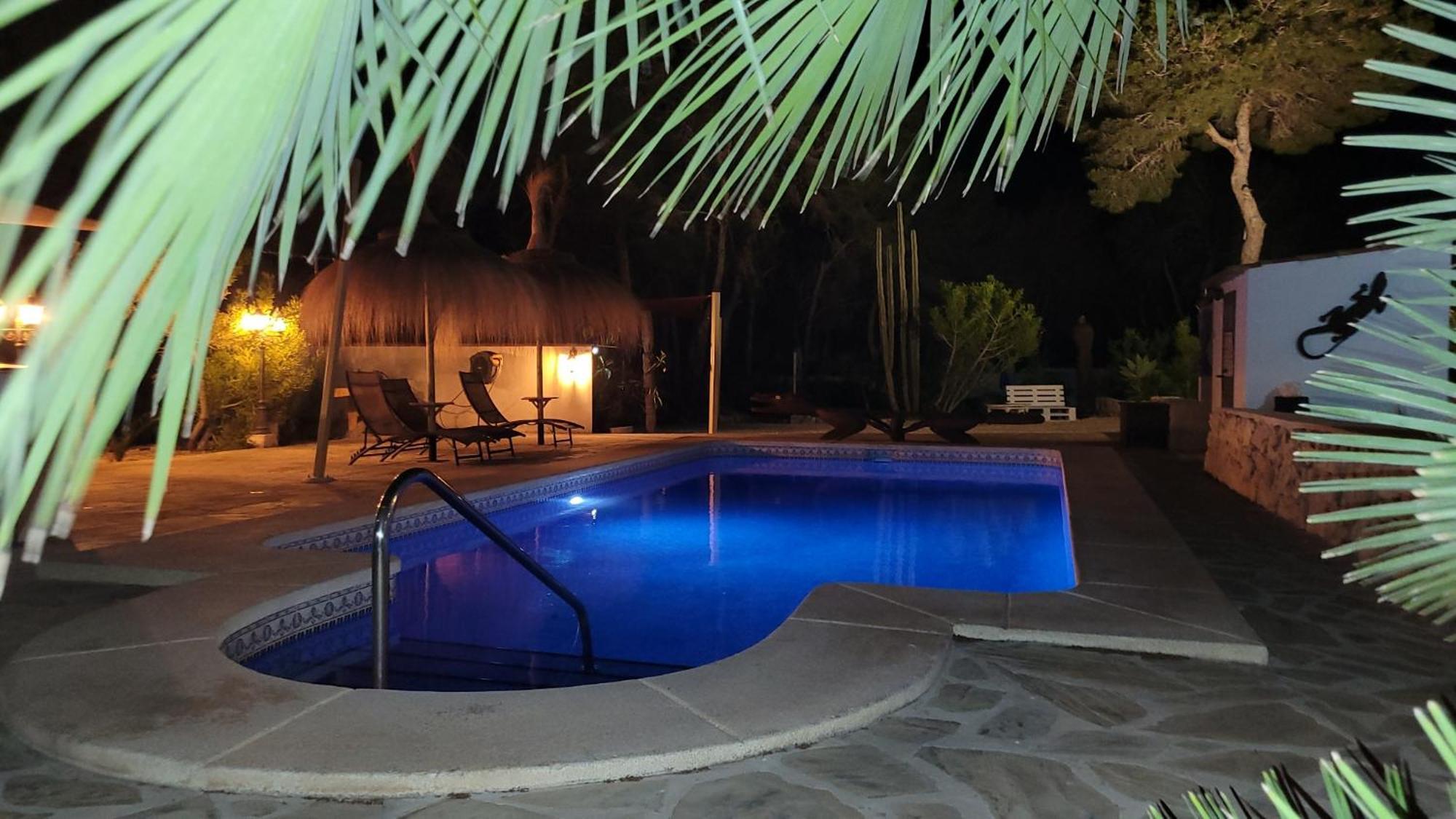 Casa Caledonia - Appartement Dans Villa Avec Jardin Arbore Et Piscine A 500 M De La Mer Benissa Exterior photo